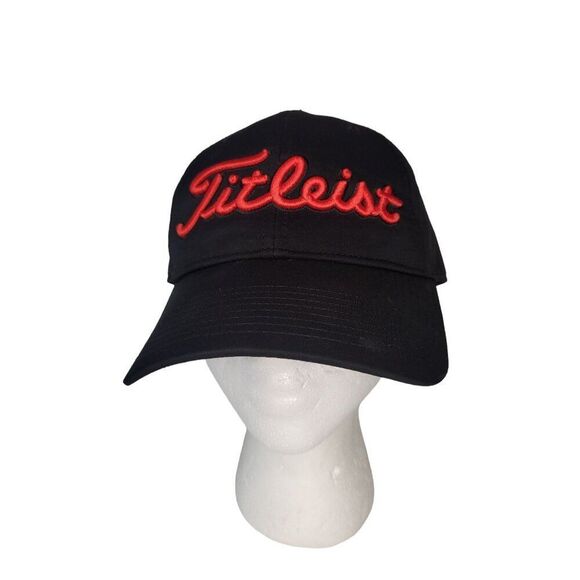 Titleist Golf Hat Adjusted Strap Black Red Athleisure OS Casual Sportswear‎ - Picture 1 of 5